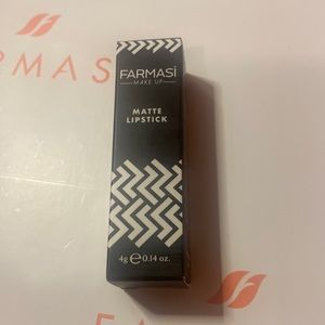 Farmasi shade is barely nude